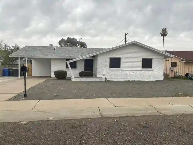 6 BR in Phoenix