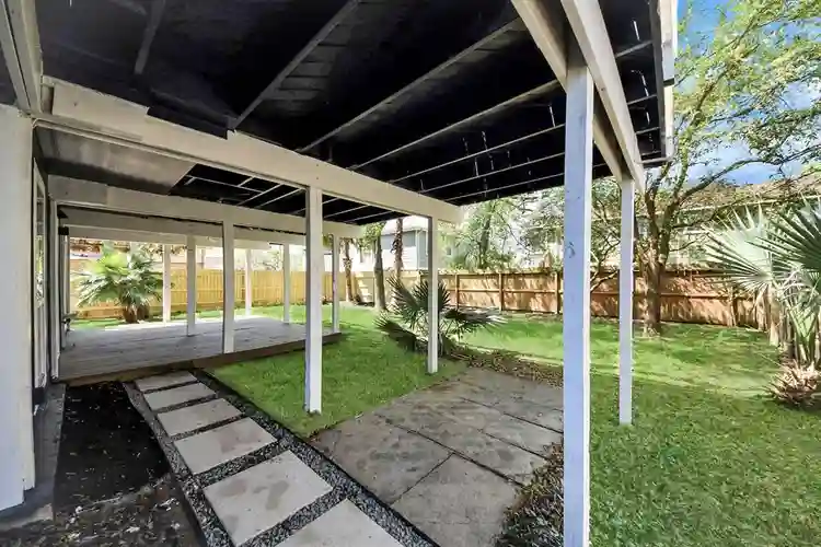 3 BR in Clear Lake Shores