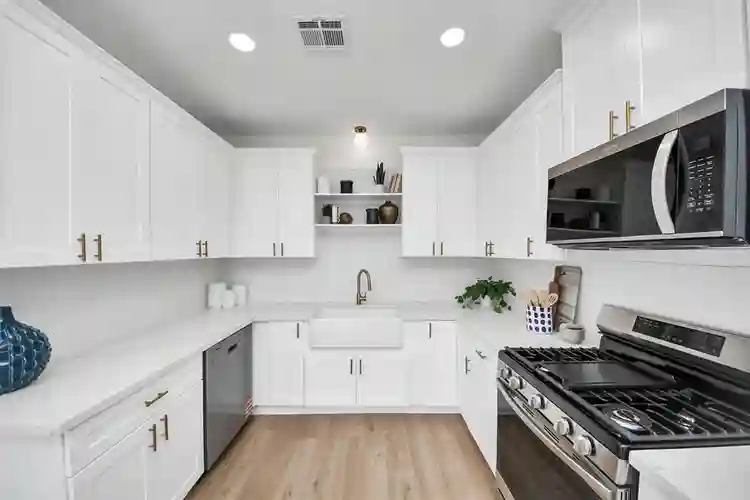 3 BR in Clear Lake Shores