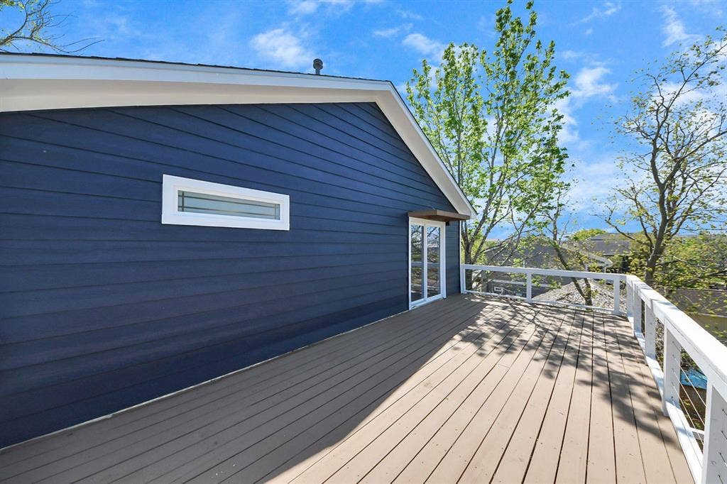 3 BR in Clear Lake Shores