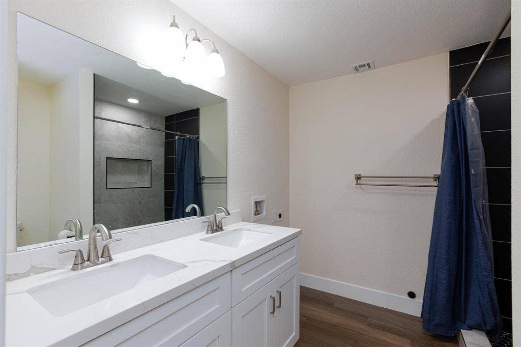 5 BR in Las Vegas