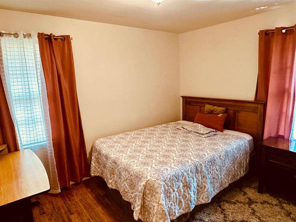 3 BR in Atlanta