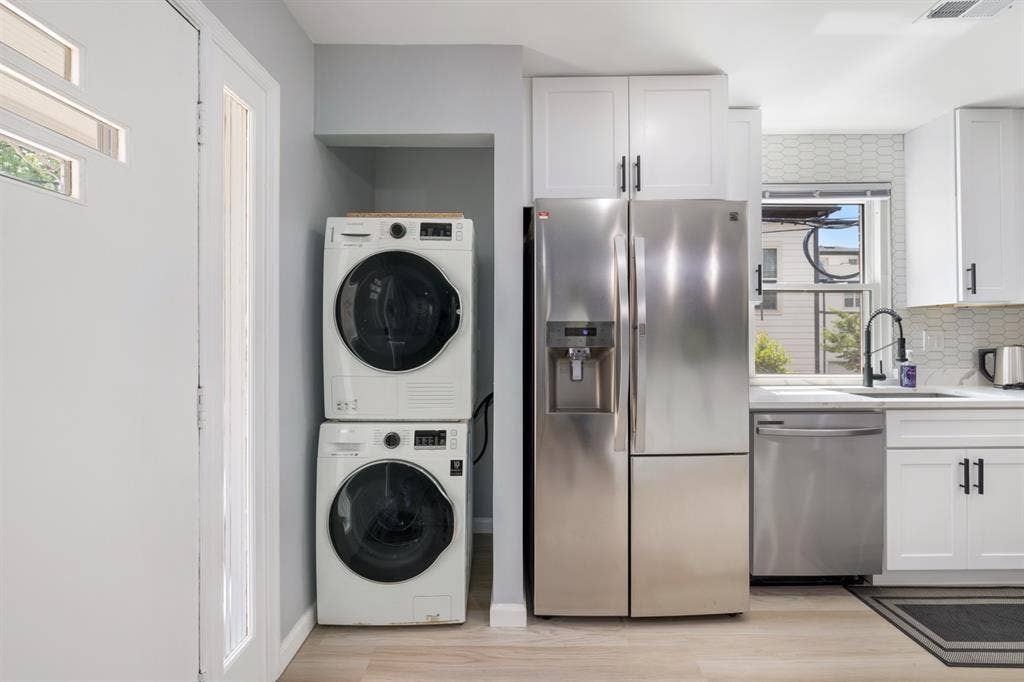 Private entrance guest suite!