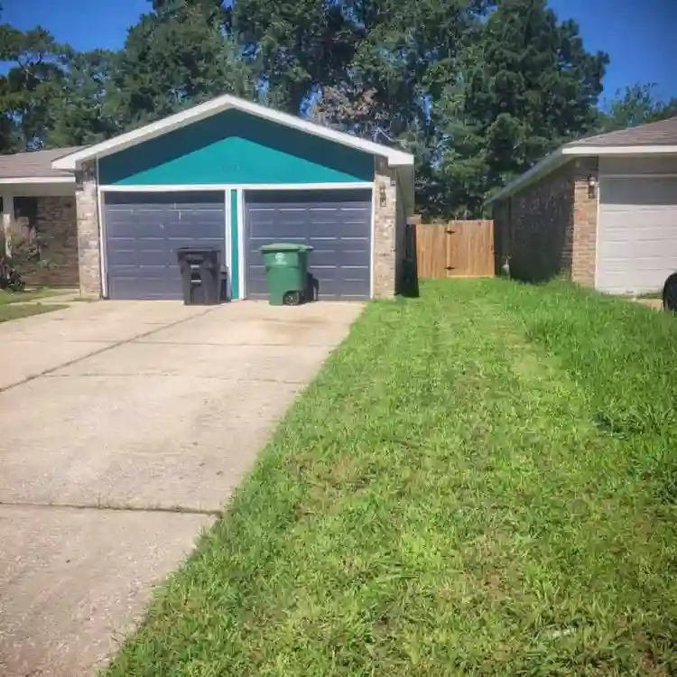 3 BR in Houston