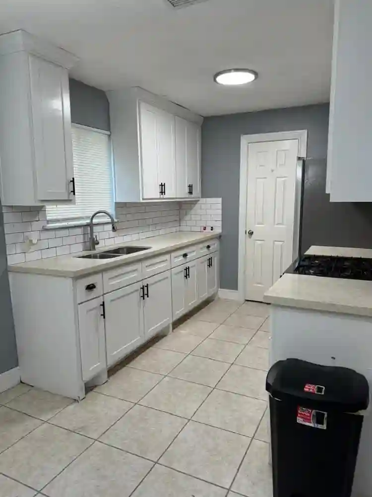 3 BR in Houston