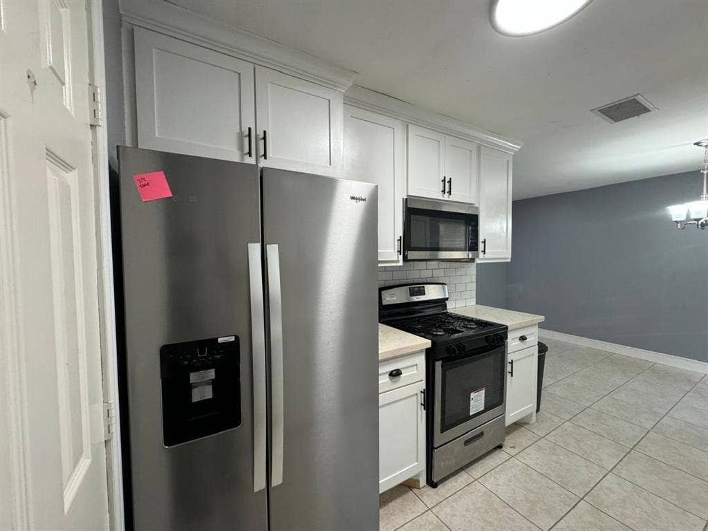 3 BR in Houston