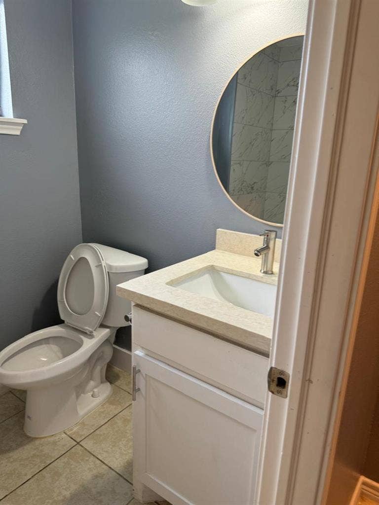 3 BR in Houston