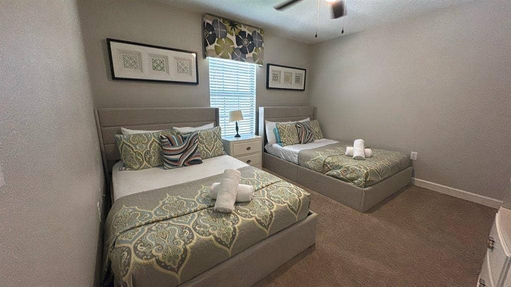 3 BR in Four Corners