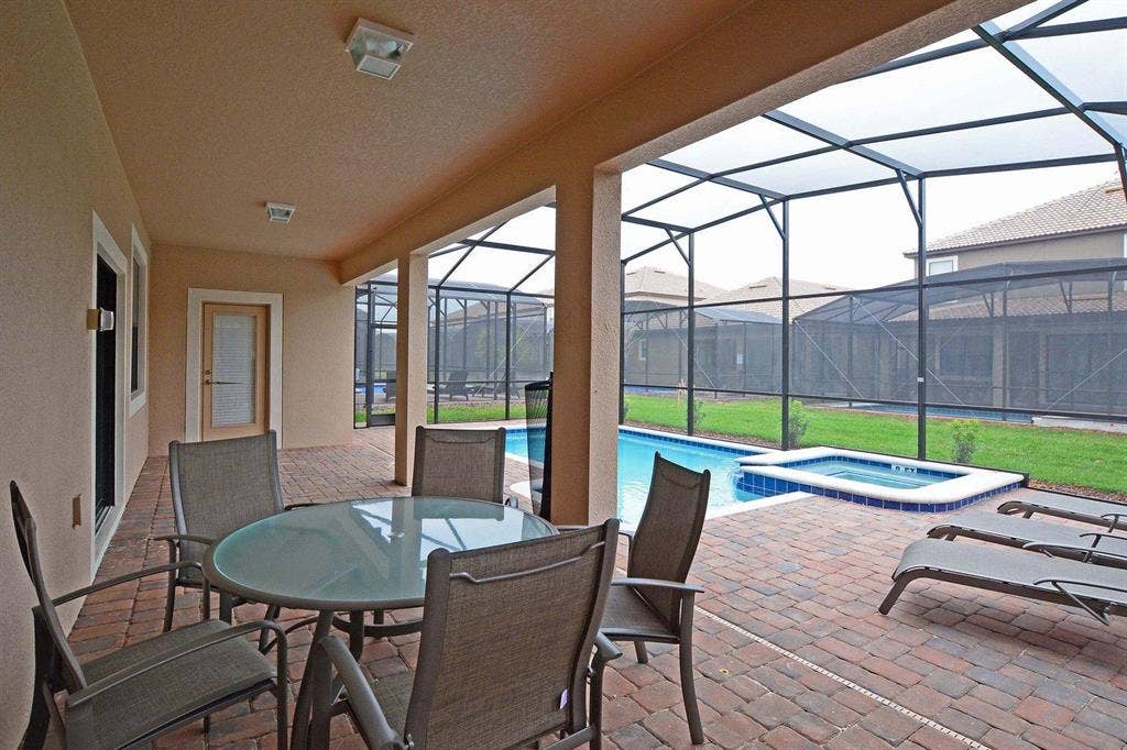 3 BR in Four Corners