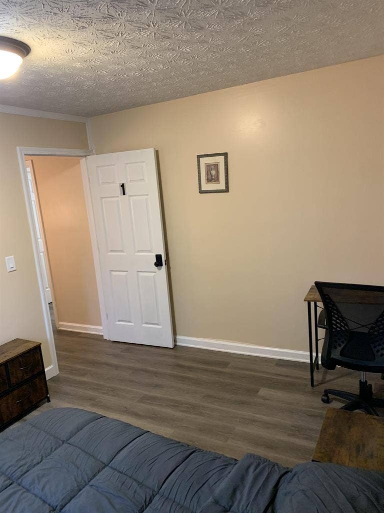 4 BR in Atlanta