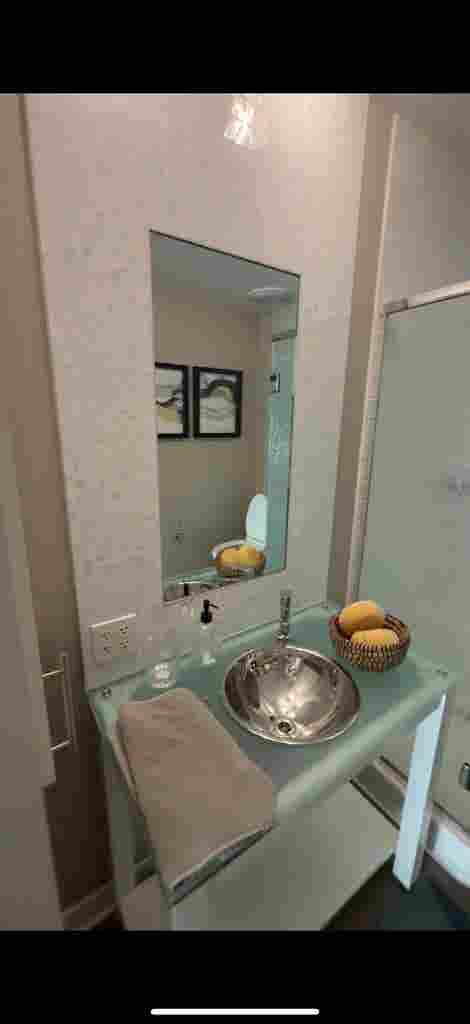 🌆 Master Bedroom in DTLA Loft