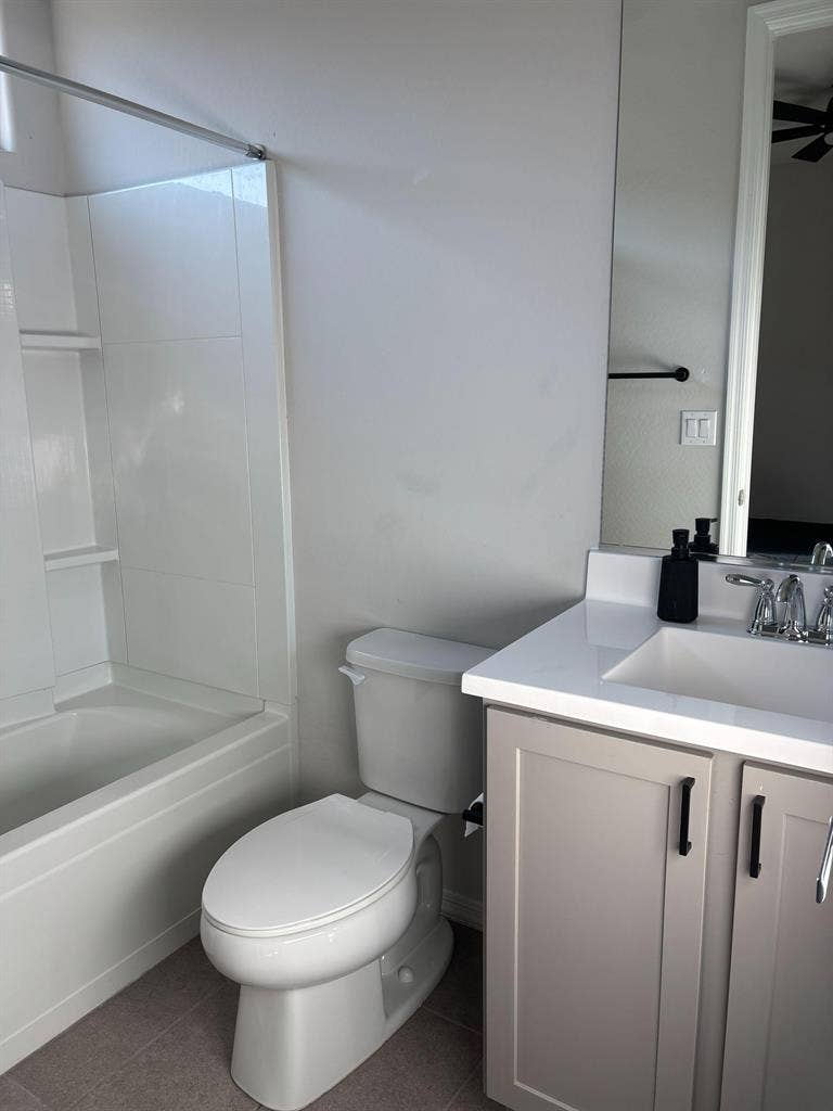 5 BR in Litchfield Park