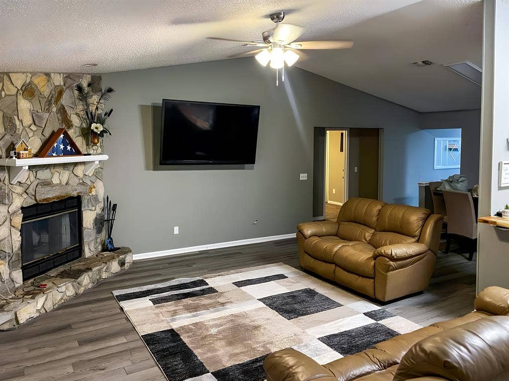 3 BR in Jacksonville