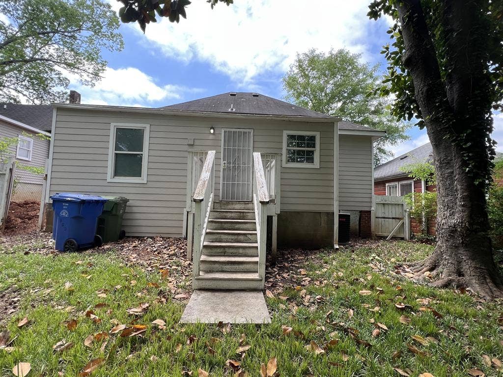 4 BR in Atlanta