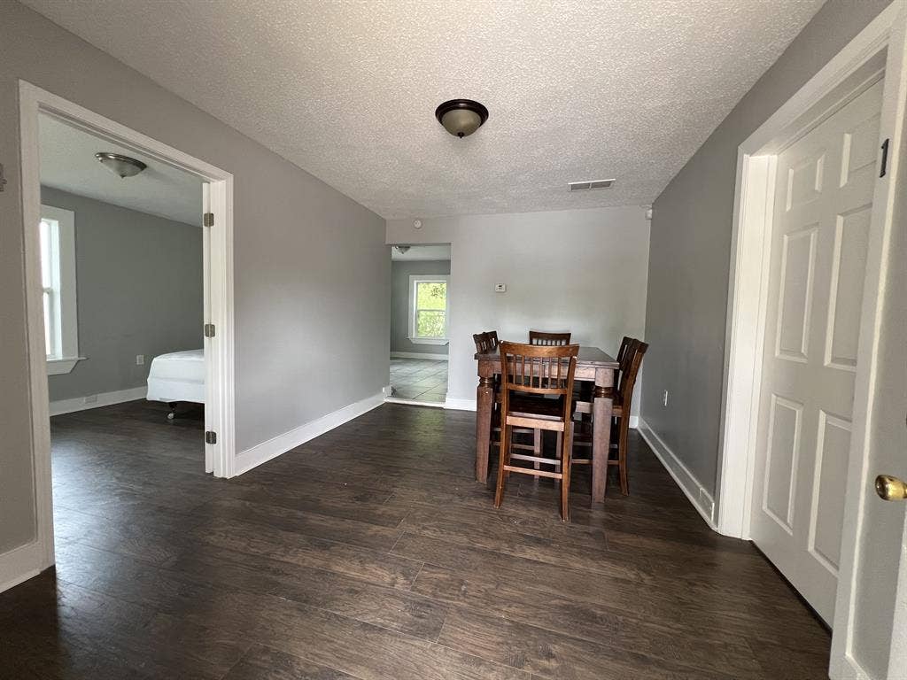 4 BR in Atlanta