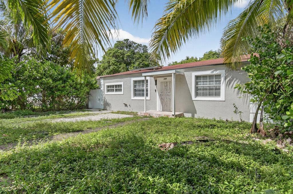 4 BR in North Miami