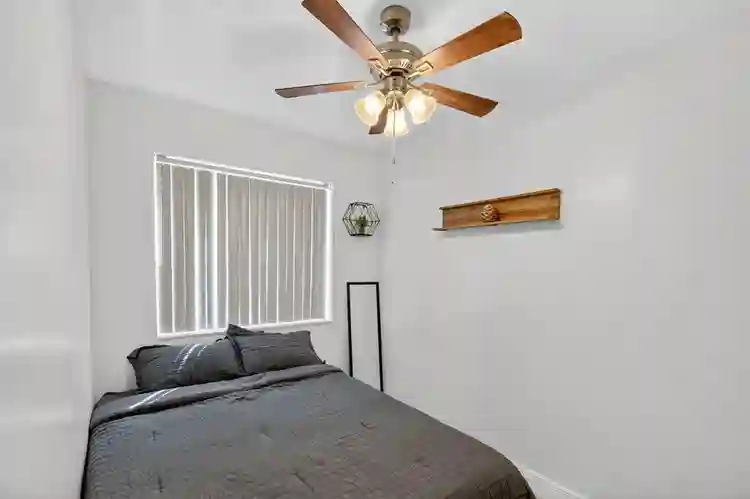 4 BR in North Miami