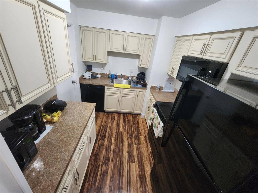 3 BR in Tampa