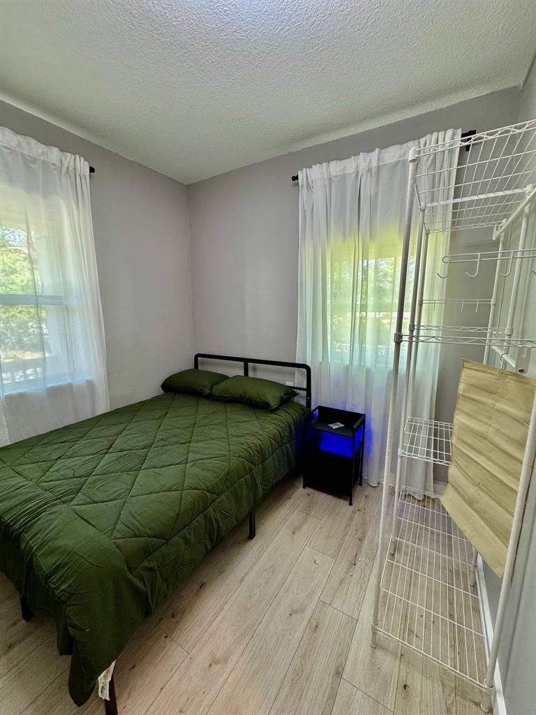 4 BR in Jacksonville