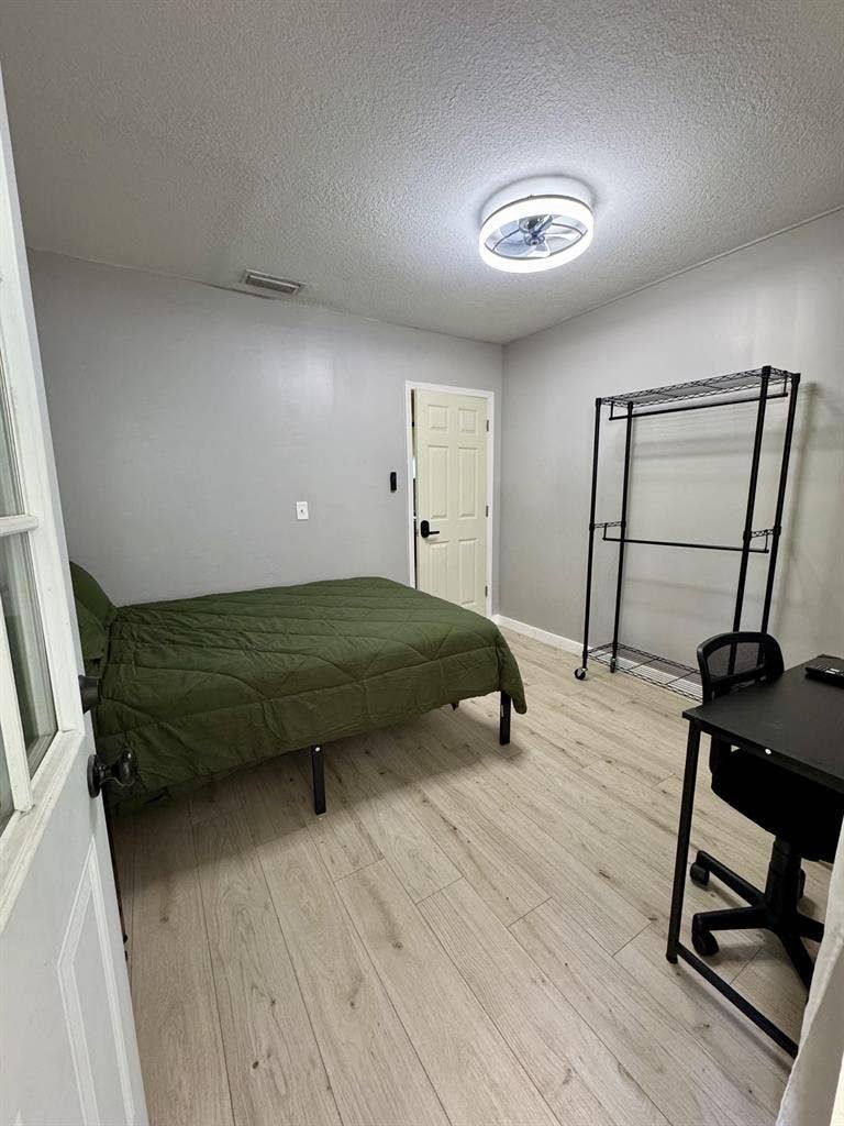 4 BR in Jacksonville