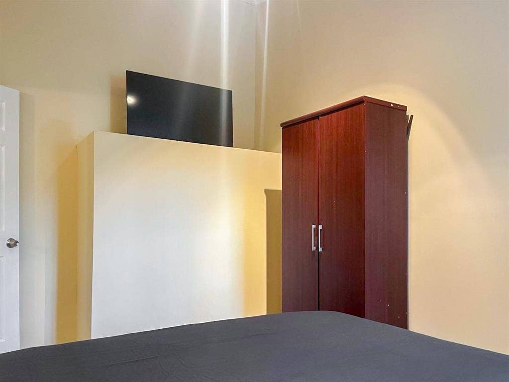 12 BR in Mableton