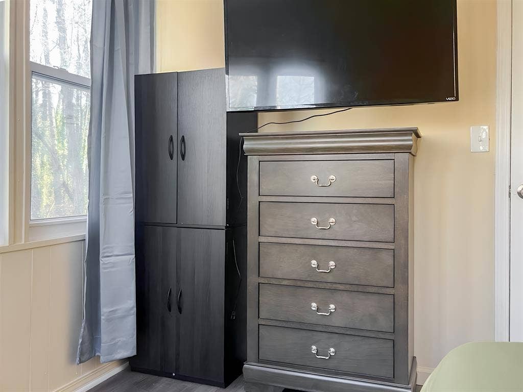 12 BR in Mableton
