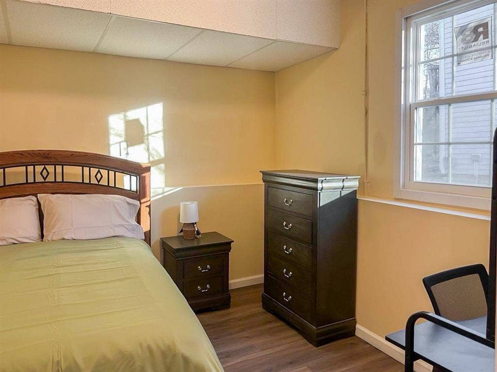 12 BR in Mableton