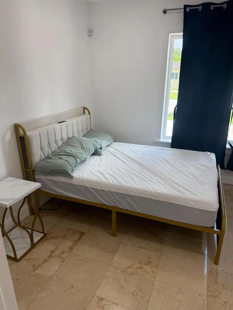 3 BR in Miami