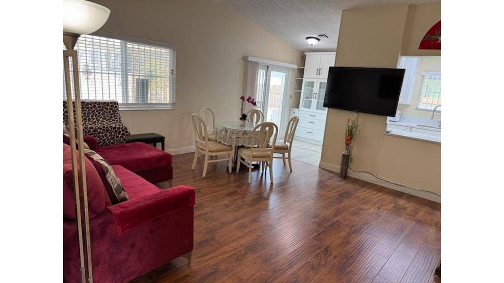 4 BR in Las Vegas