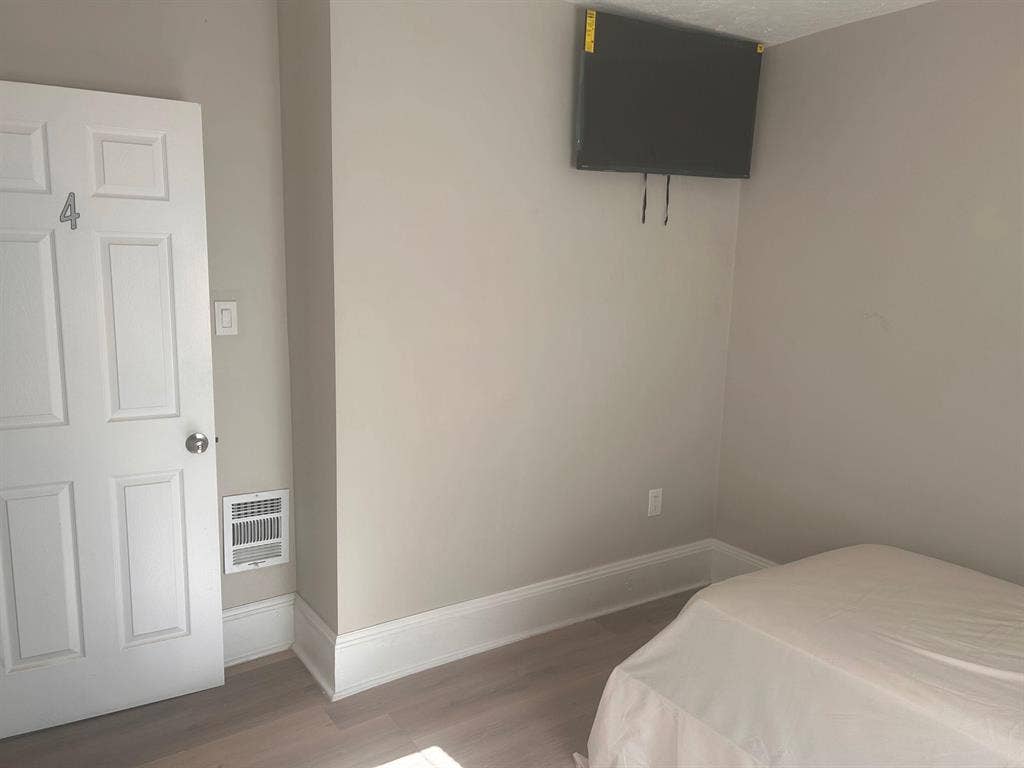 5 BR in Cleveland