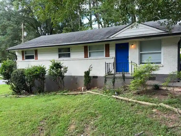 2 BR in Atlanta