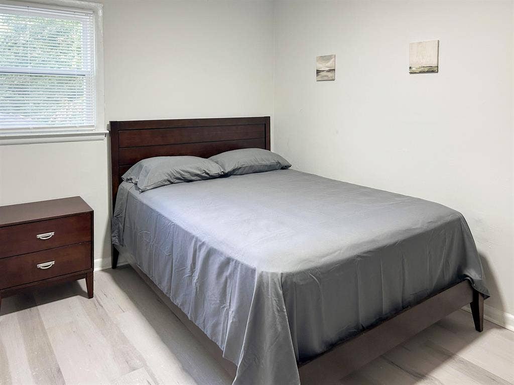 6 BR in Atlanta
