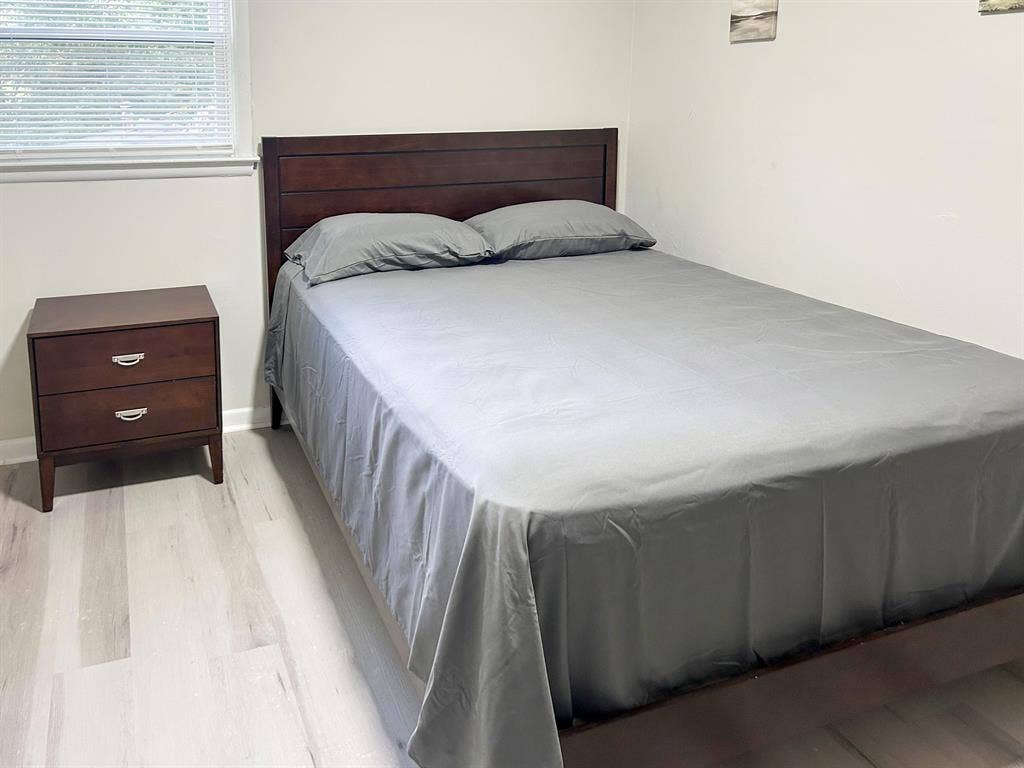 6 BR in Atlanta