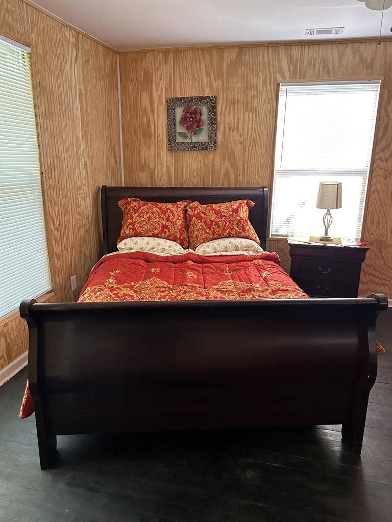 6 BR in Atlanta