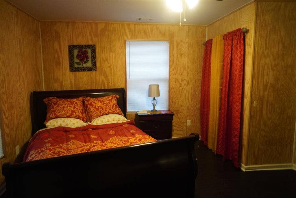 6 BR in Atlanta