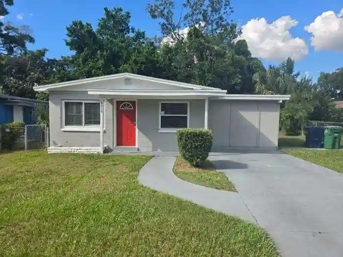 4 BR in Tampa