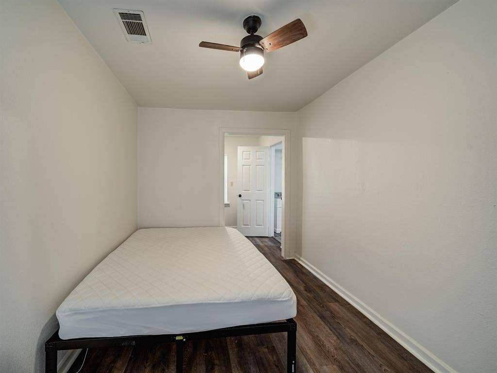 6 BR in Fort Worth