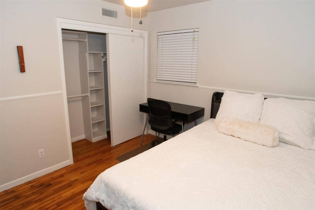 7 BR in Dallas