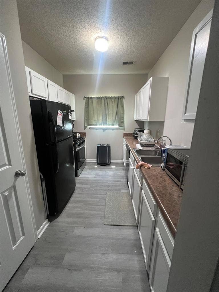 1 BR in Riverdale