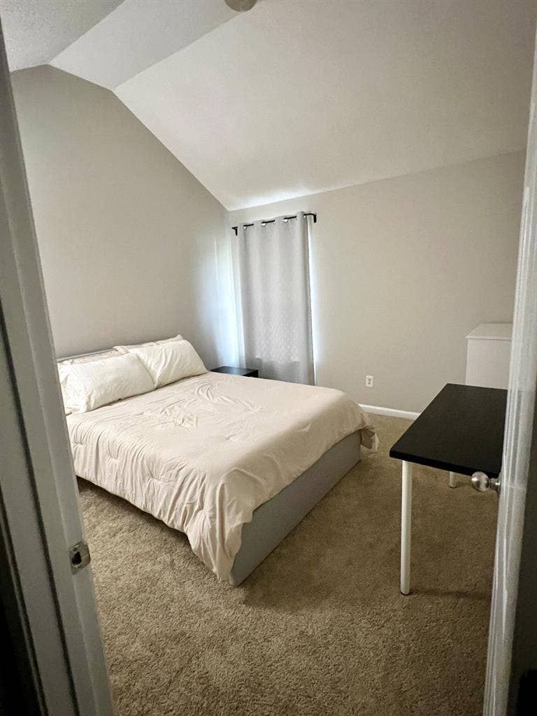 1 BR in Riverdale