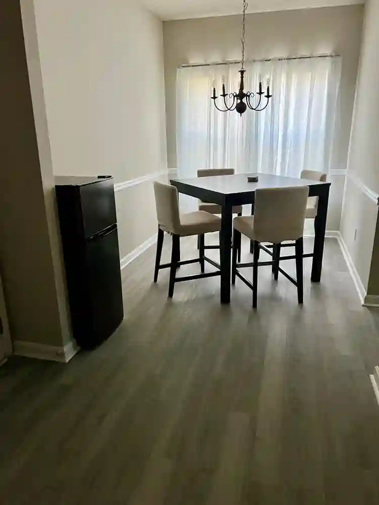 1 BR in Riverdale