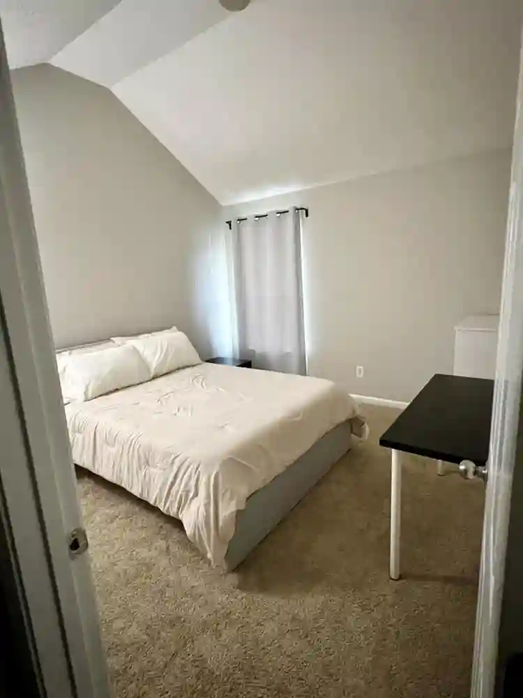 1 BR in Riverdale