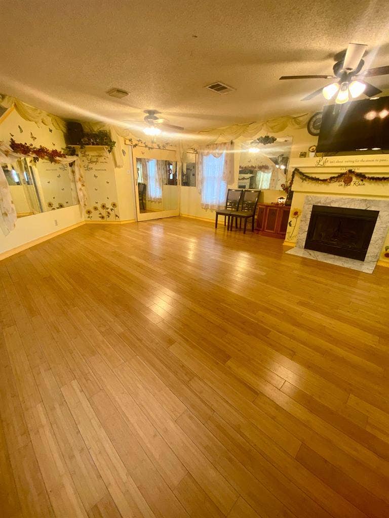 3 BR in San Antonio