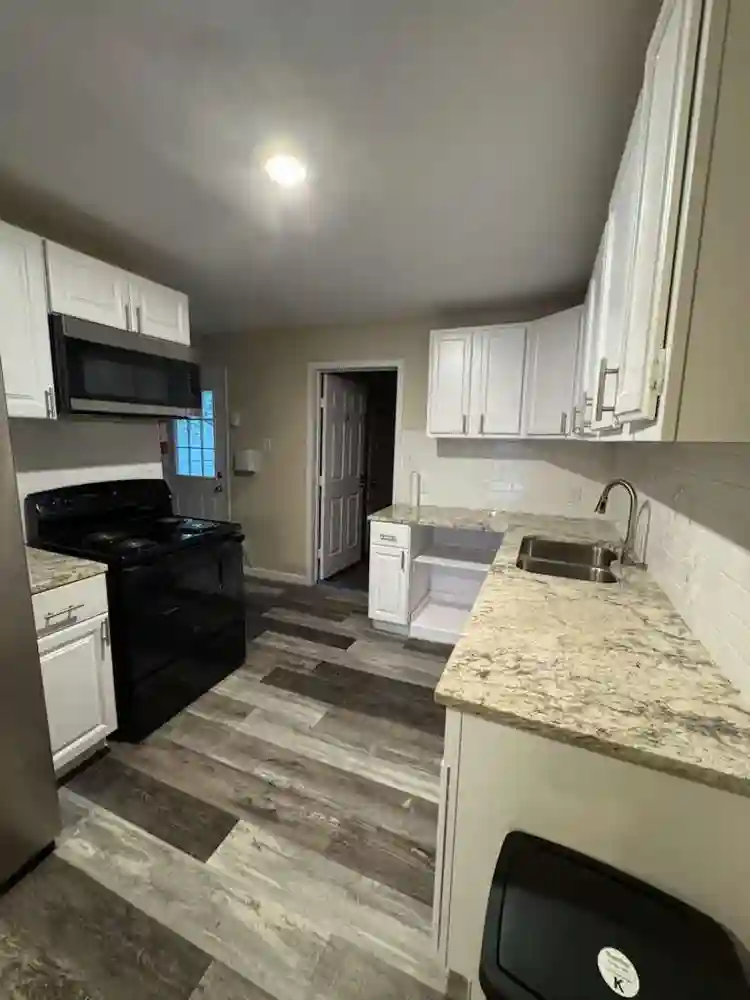 5 BR in Dallas