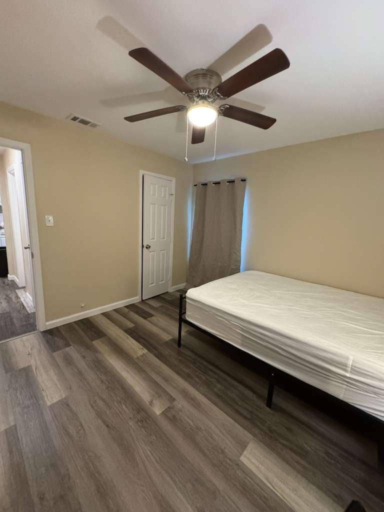 5 BR in Dallas
