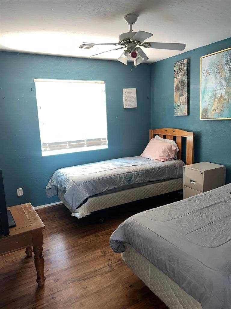 4 BR in Phoenix