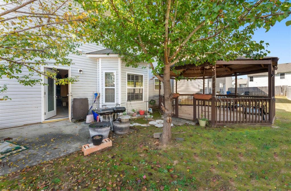 1 BR in College Park