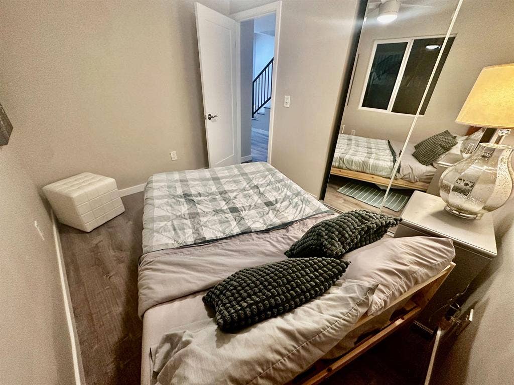 2 BR in San Diego