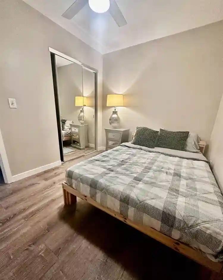 2 BR in San Diego
