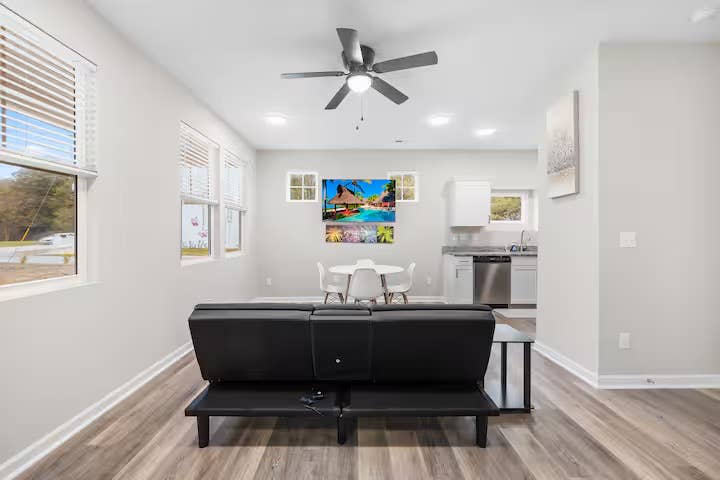 3 BR in Clover